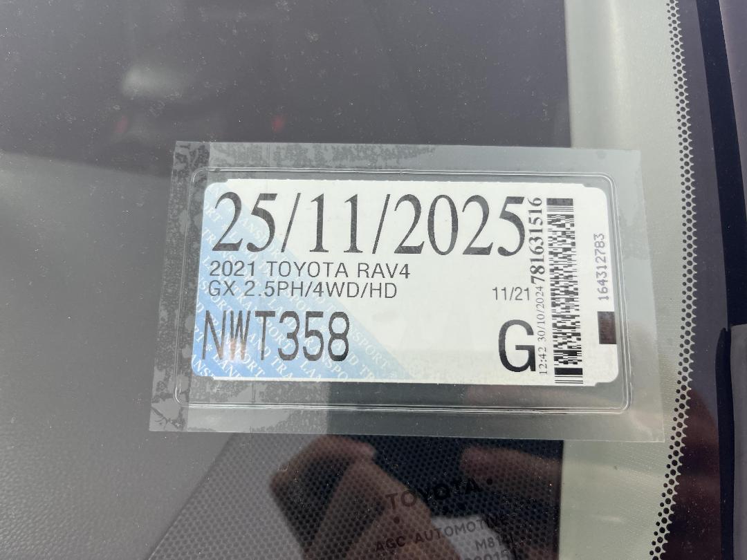 Photo '32' of Toyota Rav4