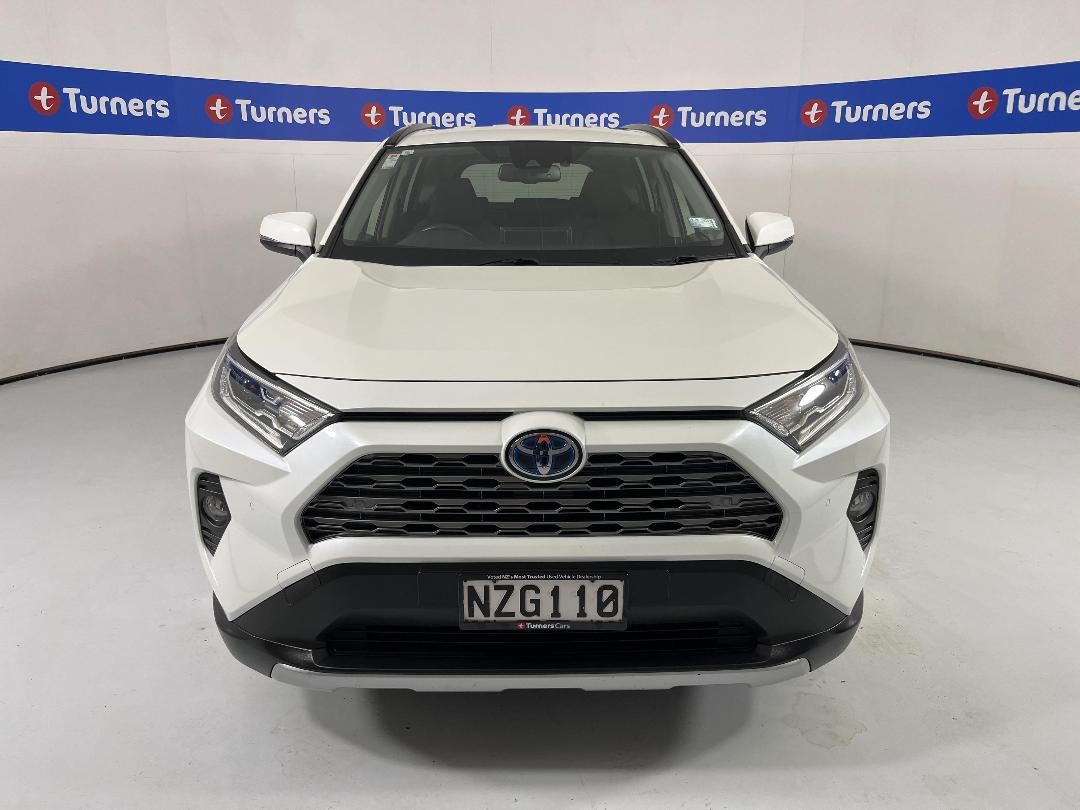 Photo '2' of Toyota Rav4