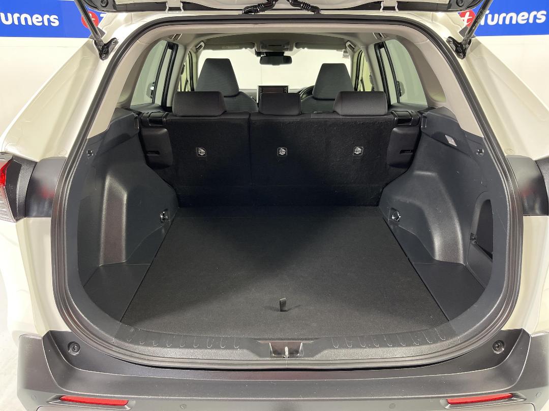 Photo '14' of Toyota Rav4