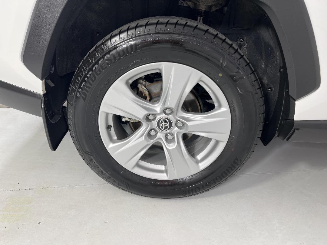 Photo '12' of Toyota Rav4 Photo '12' of Toyota Rav4