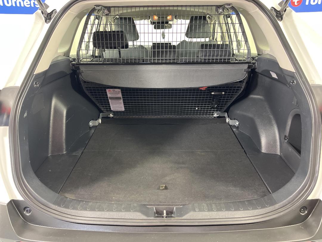 Photo '14' of Toyota Rav4 Photo '14' of Toyota Rav4