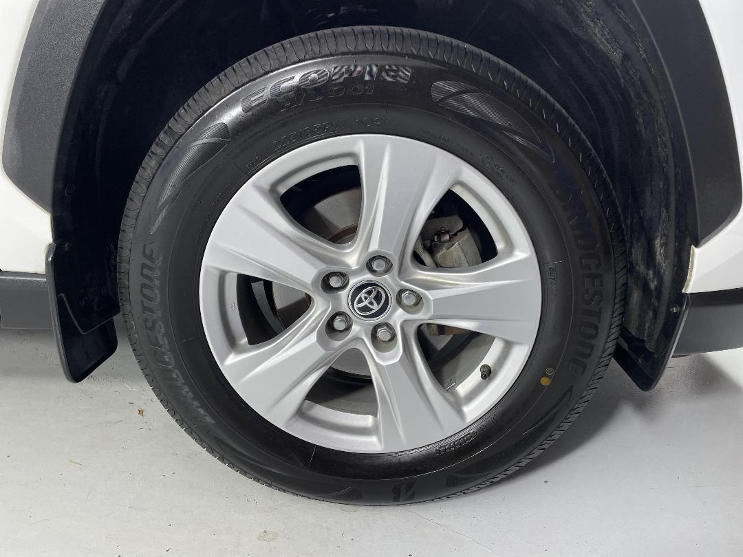 Photo '9' of Toyota Rav4 Photo '9' of Toyota Rav4