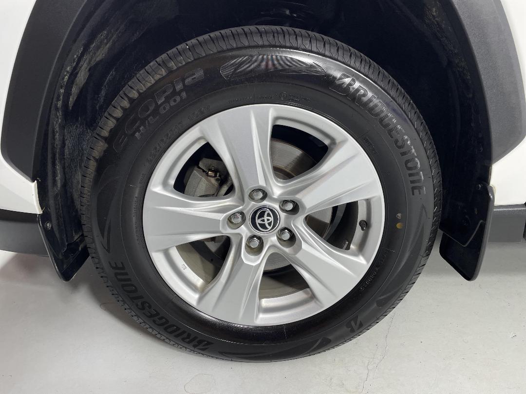 Photo '10' of Toyota Rav4 Photo '10' of Toyota Rav4