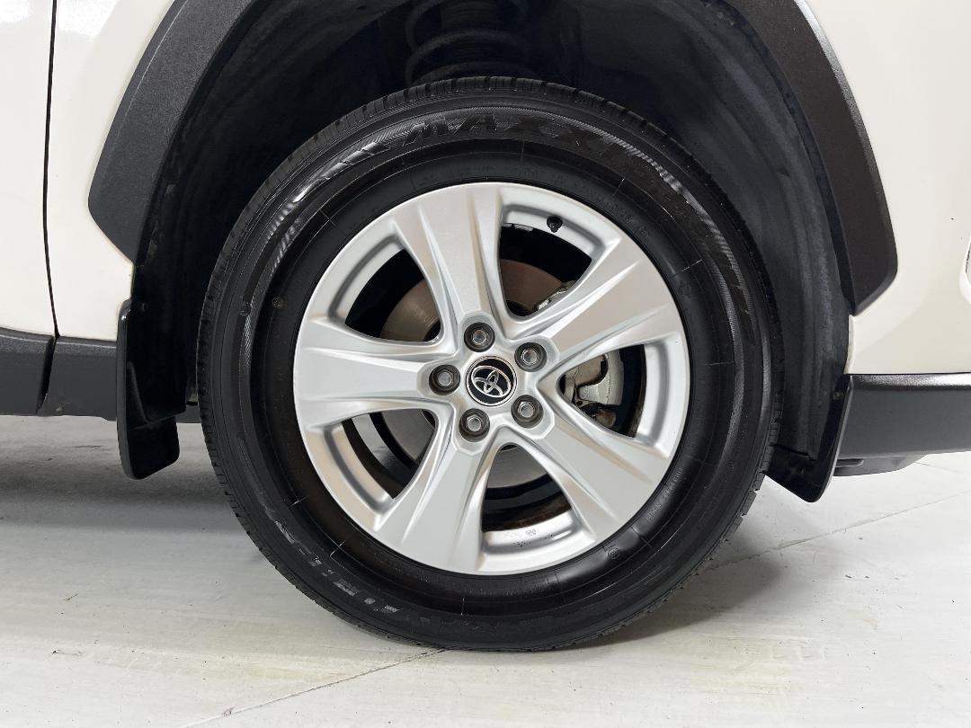 Photo '9' of Toyota Rav4