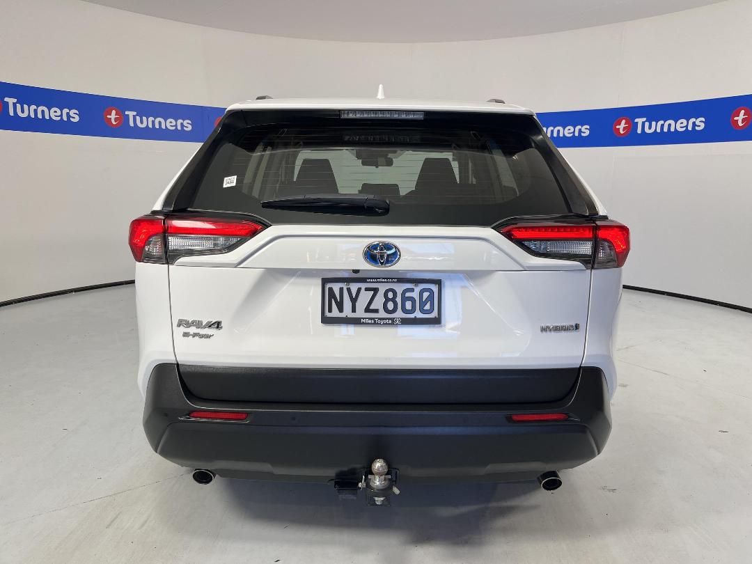 Photo '6' of Toyota Rav4