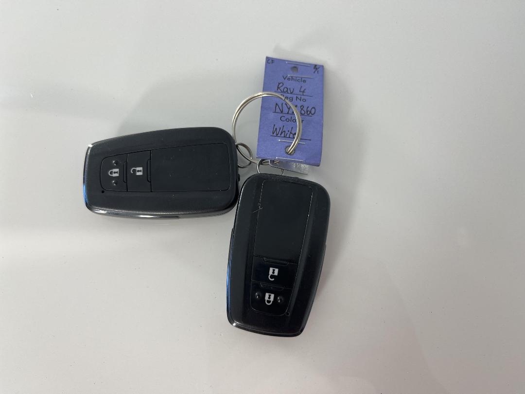 Photo '22' of Toyota Rav4