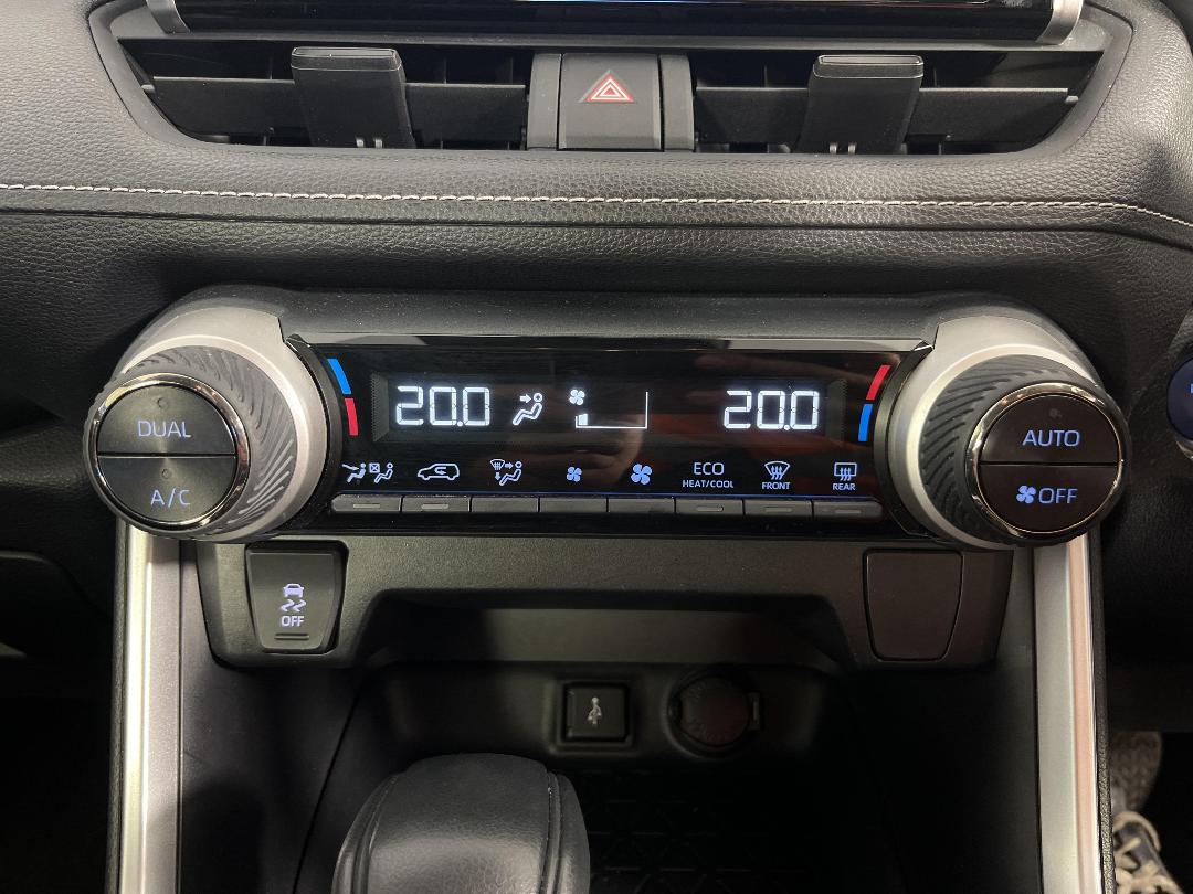 Photo '30' of Toyota Rav4