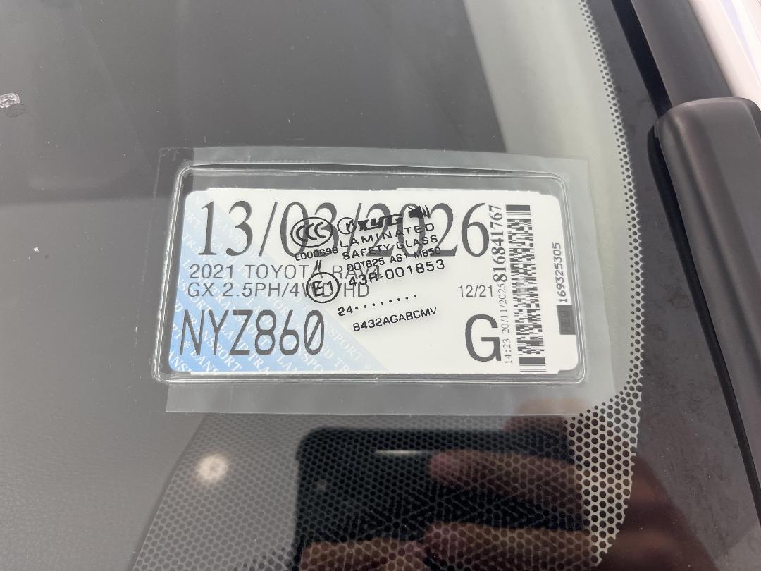 Photo '33' of Toyota Rav4