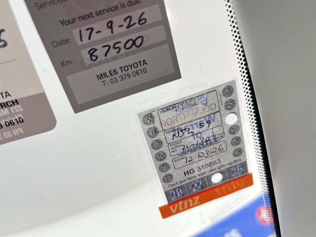 Photo '23' of Toyota Rav4