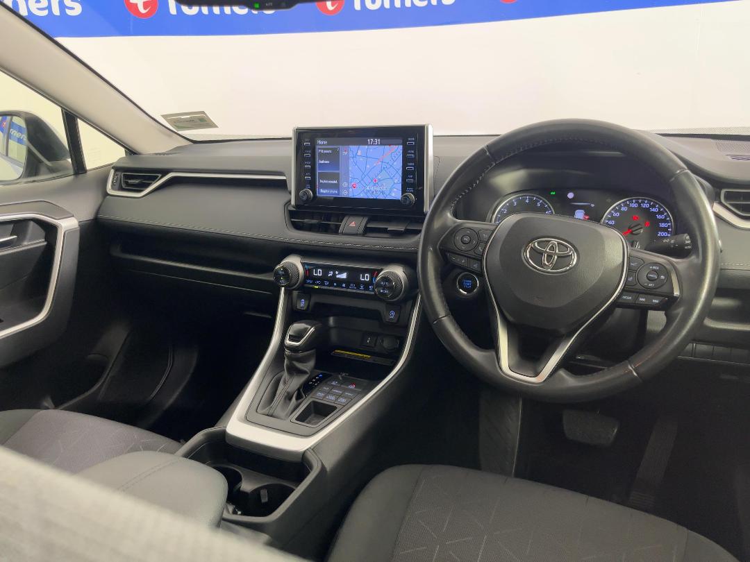 Photo '17' of Toyota Rav4