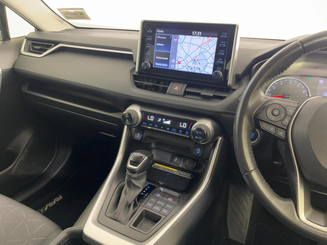 Photo '18' of Toyota Rav4