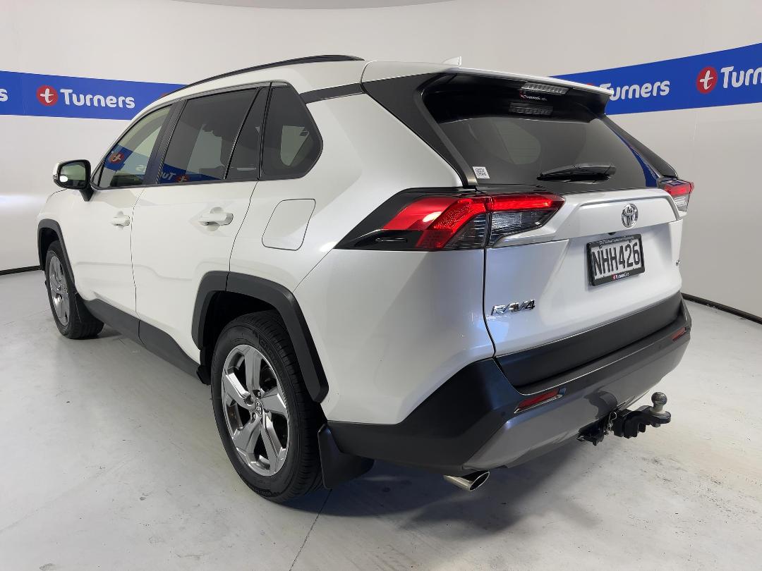 Photo '5' of Toyota Rav4