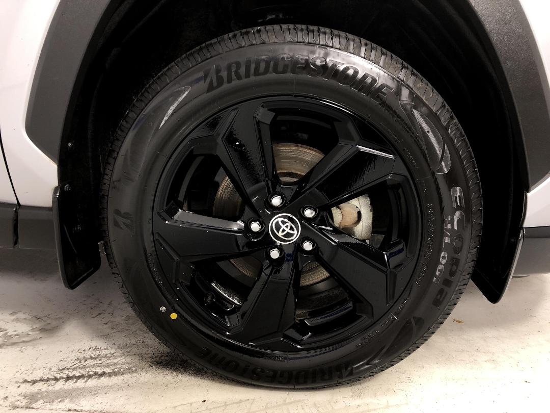 Photo '9' of Toyota Rav4