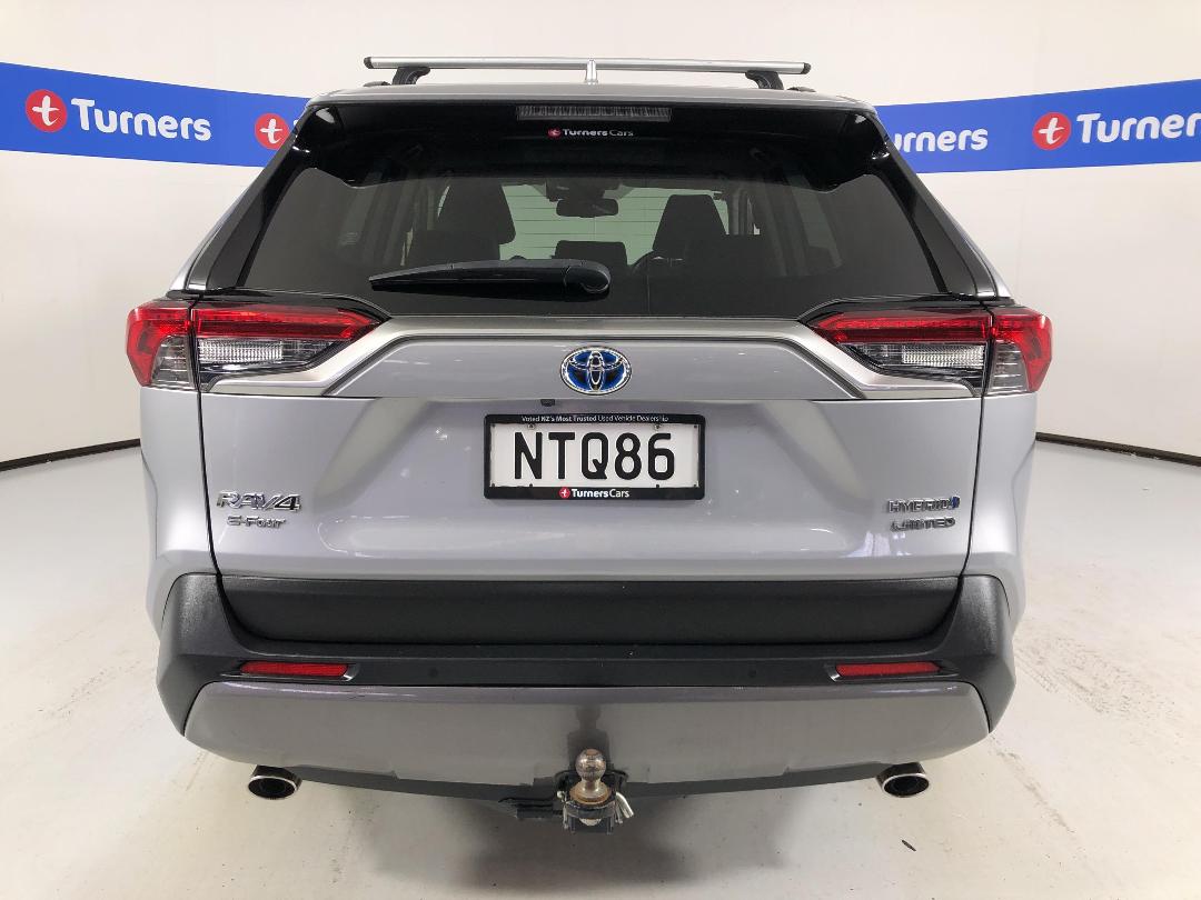 Photo '6' of Toyota Rav4