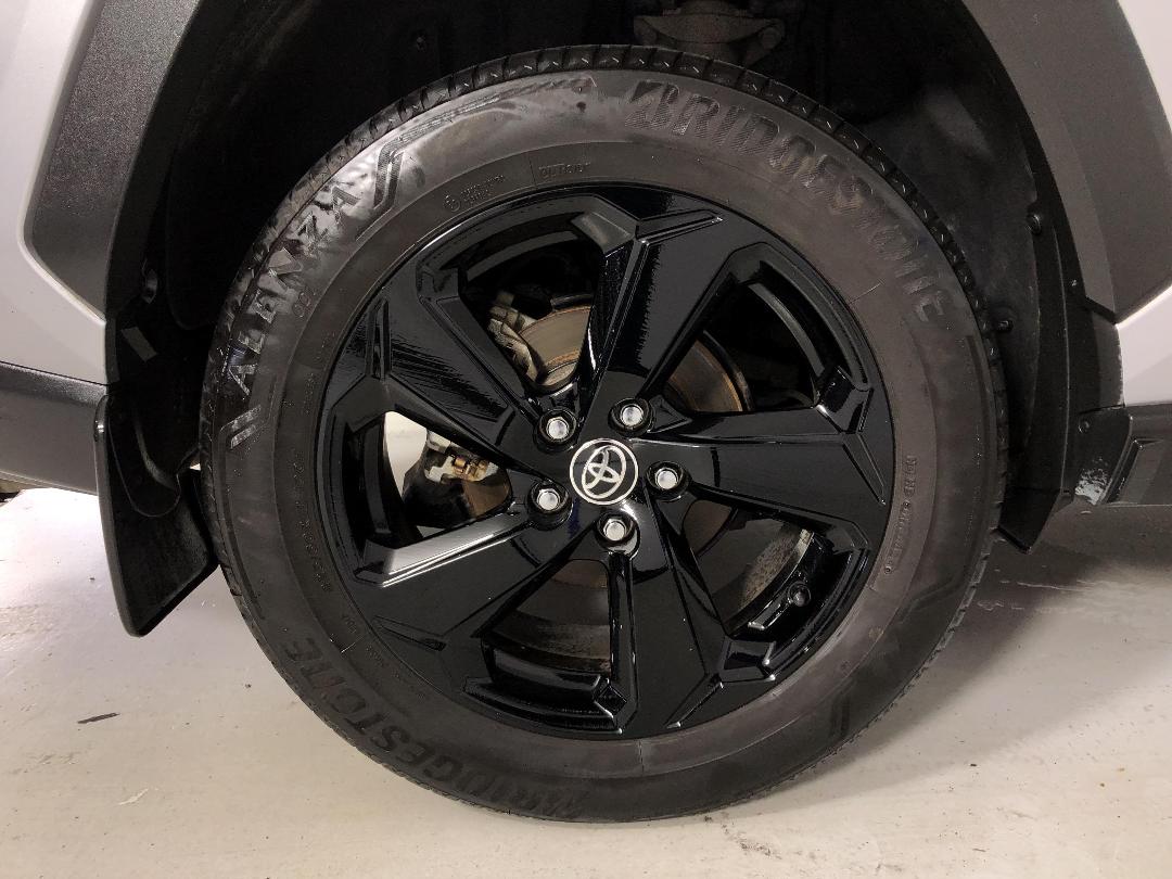 Photo '12' of Toyota Rav4