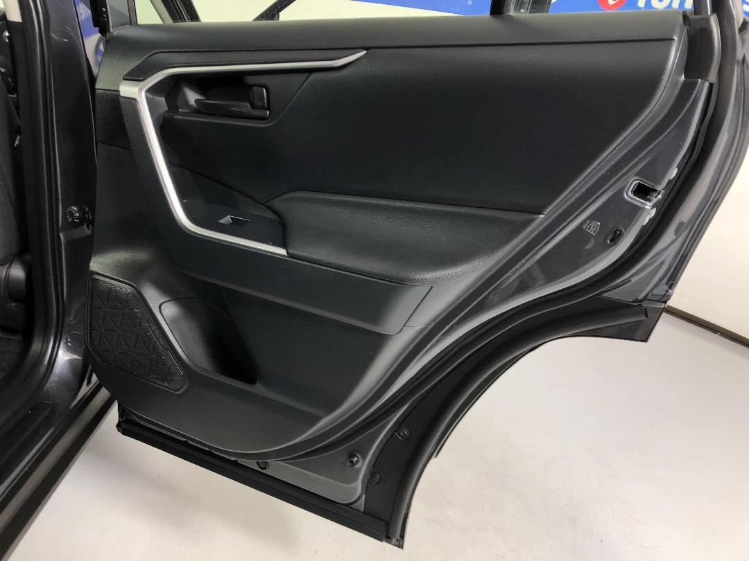 Photo '19' of Toyota Rav4 Photo '19' of Toyota Rav4