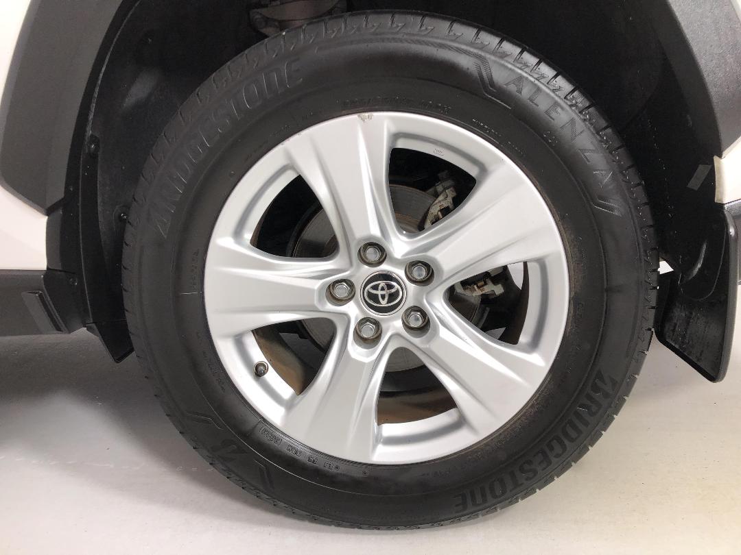 Photo '11' of Toyota Rav4 Photo '11' of Toyota Rav4