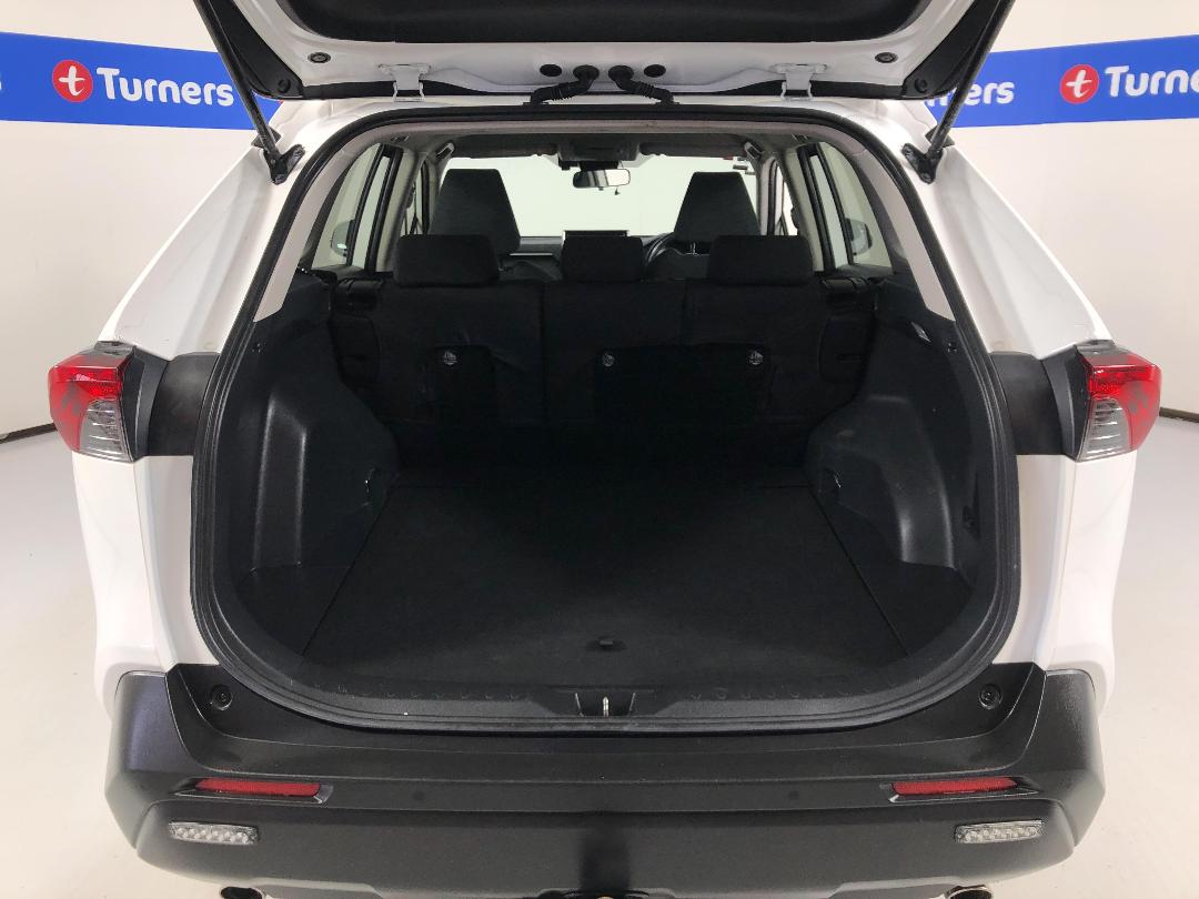 Photo '14' of Toyota Rav4