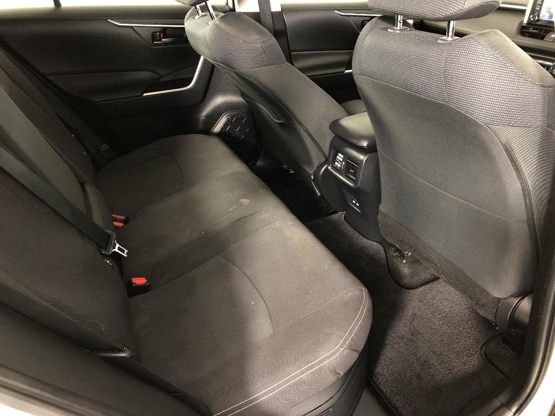 Photo '20' of Toyota Rav4