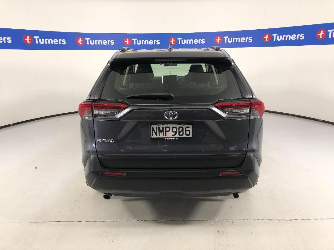 Photo '6' of Toyota Rav4