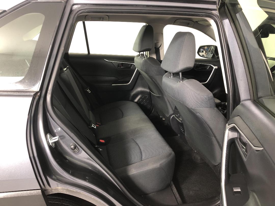 Photo '20' of Toyota Rav4