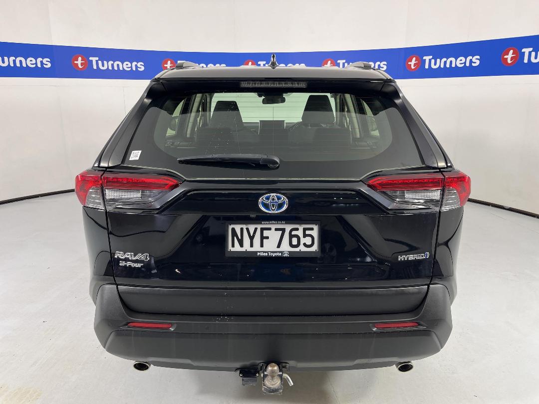 Photo '6' of Toyota Rav4