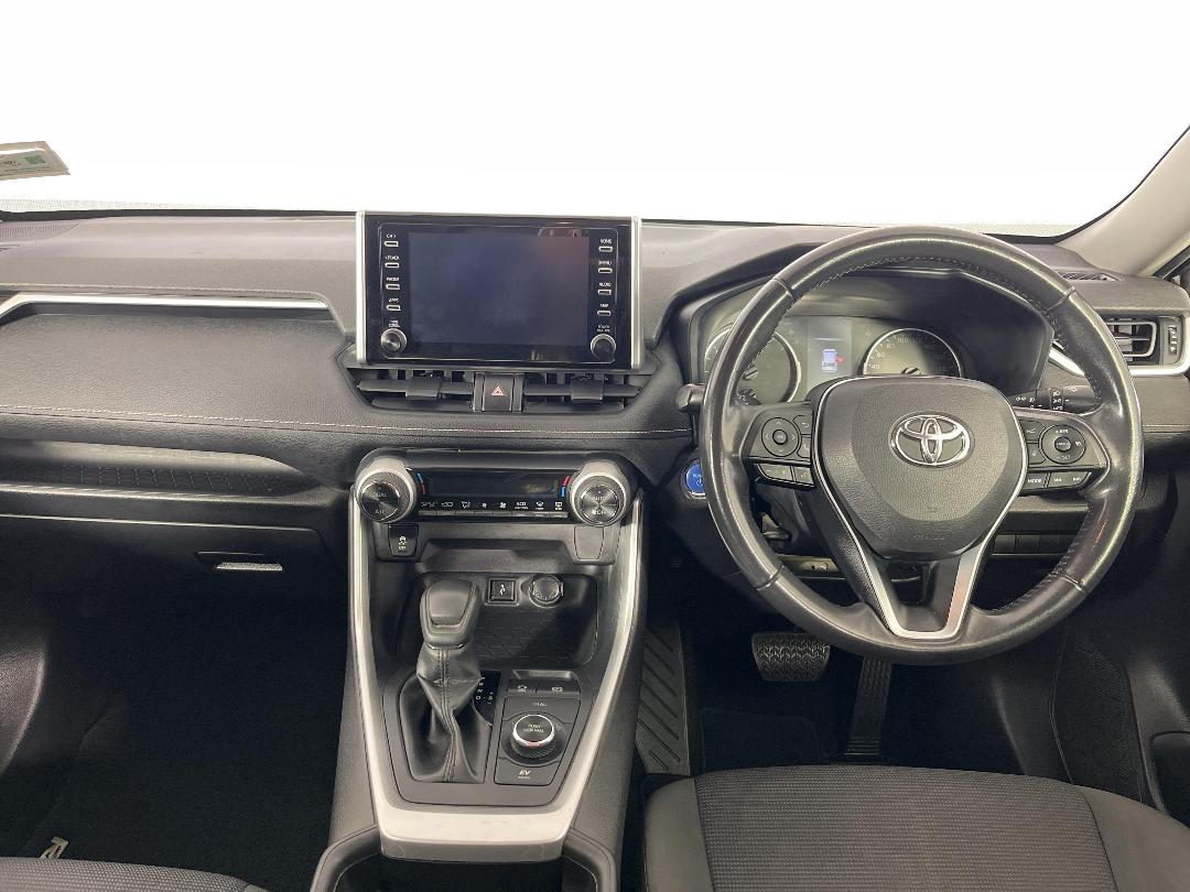 Photo '17' of Toyota Rav4