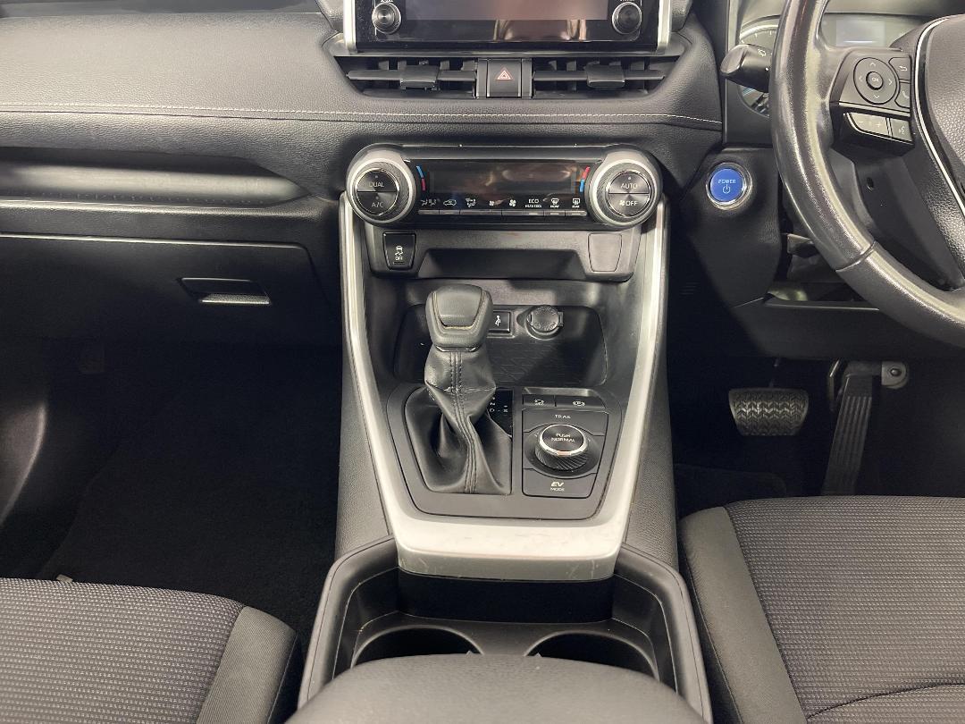 Photo '18' of Toyota Rav4