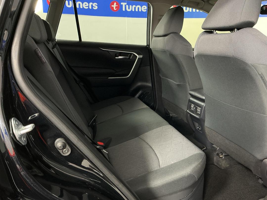 Photo '20' of Toyota Rav4