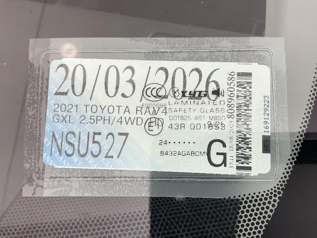 Photo '27' of Toyota Rav4