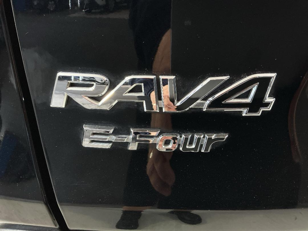 Photo '28' of Toyota Rav4