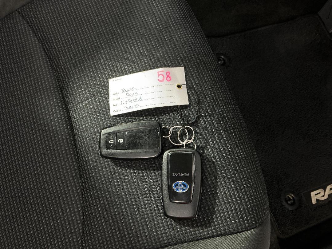 Photo '22' of Toyota Rav4 Photo '22' of Toyota Rav4