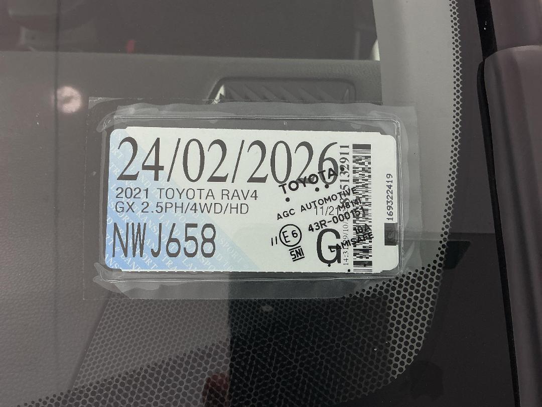 Photo '28' of Toyota Rav4 Photo '28' of Toyota Rav4