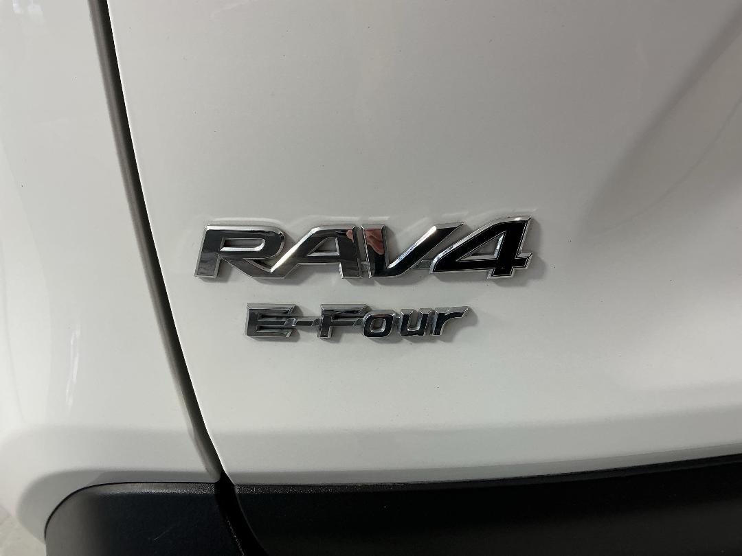 Photo '30' of Toyota Rav4 Photo '30' of Toyota Rav4