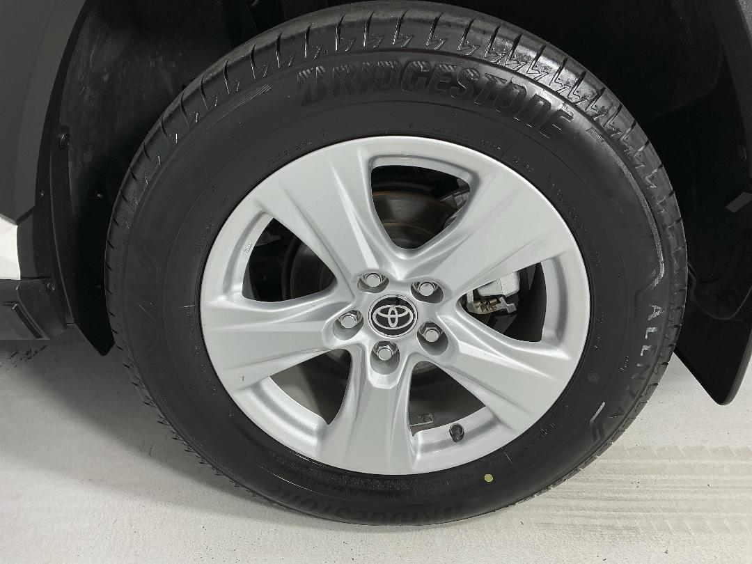 Photo '11' of Toyota Rav4 Photo '11' of Toyota Rav4