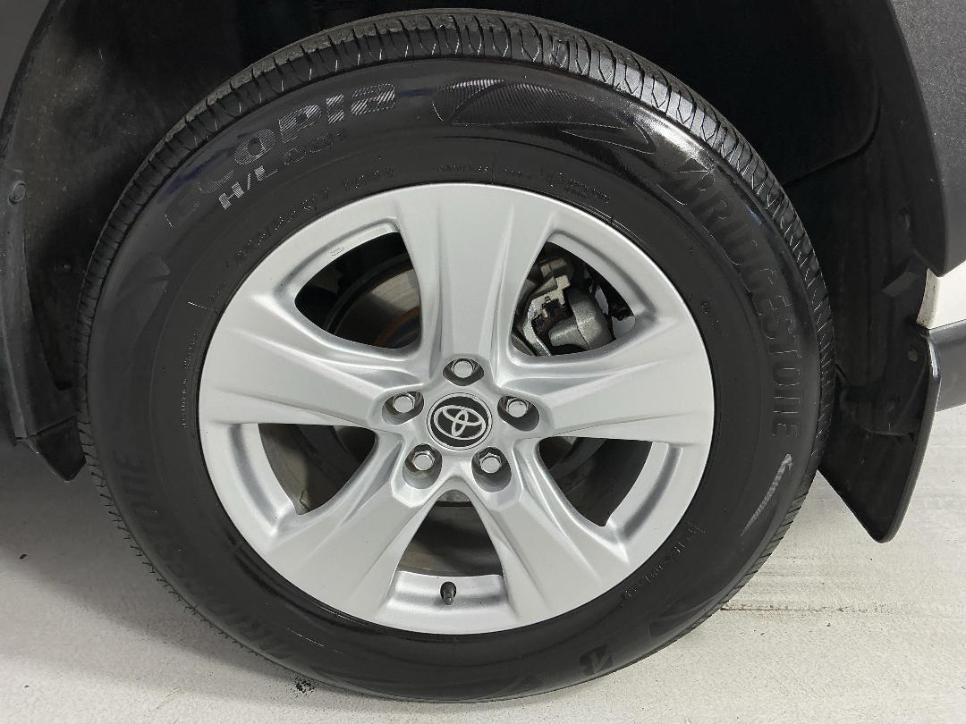 Photo '11' of Toyota Rav4 Photo '11' of Toyota Rav4