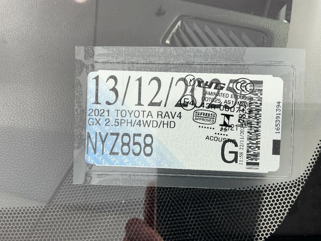 Photo '28' of Toyota Rav4 Photo '28' of Toyota Rav4