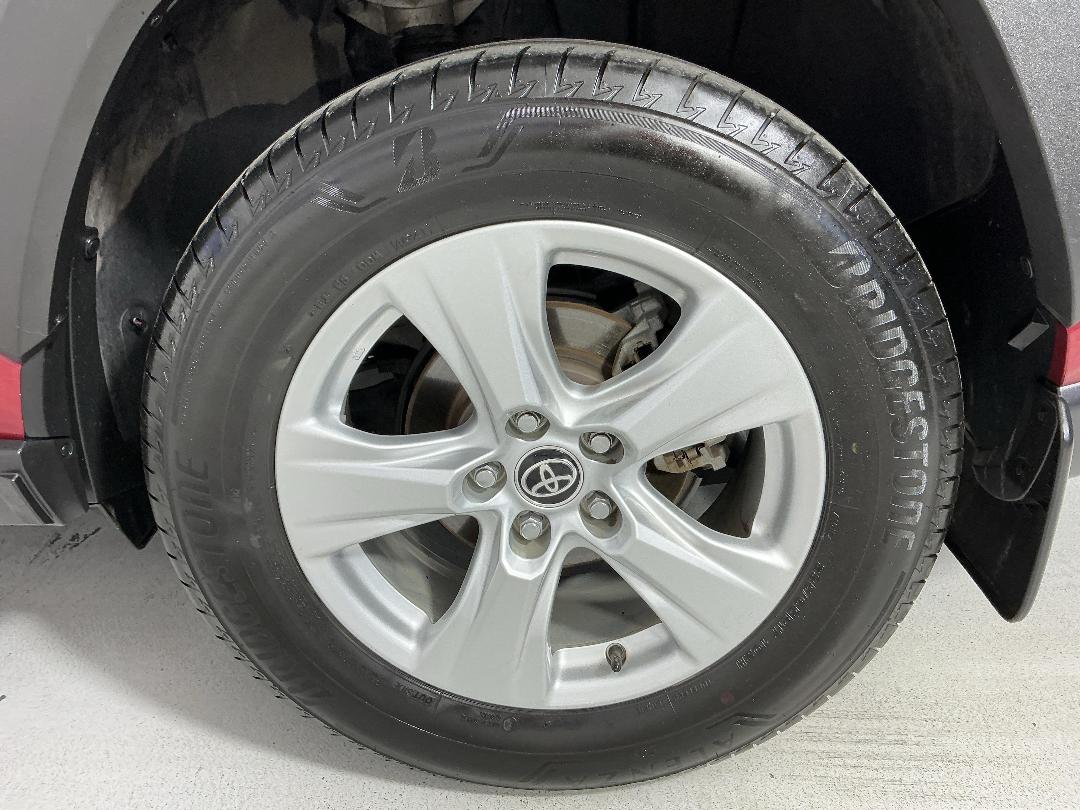 Photo '11' of Toyota Rav4 Photo '11' of Toyota Rav4