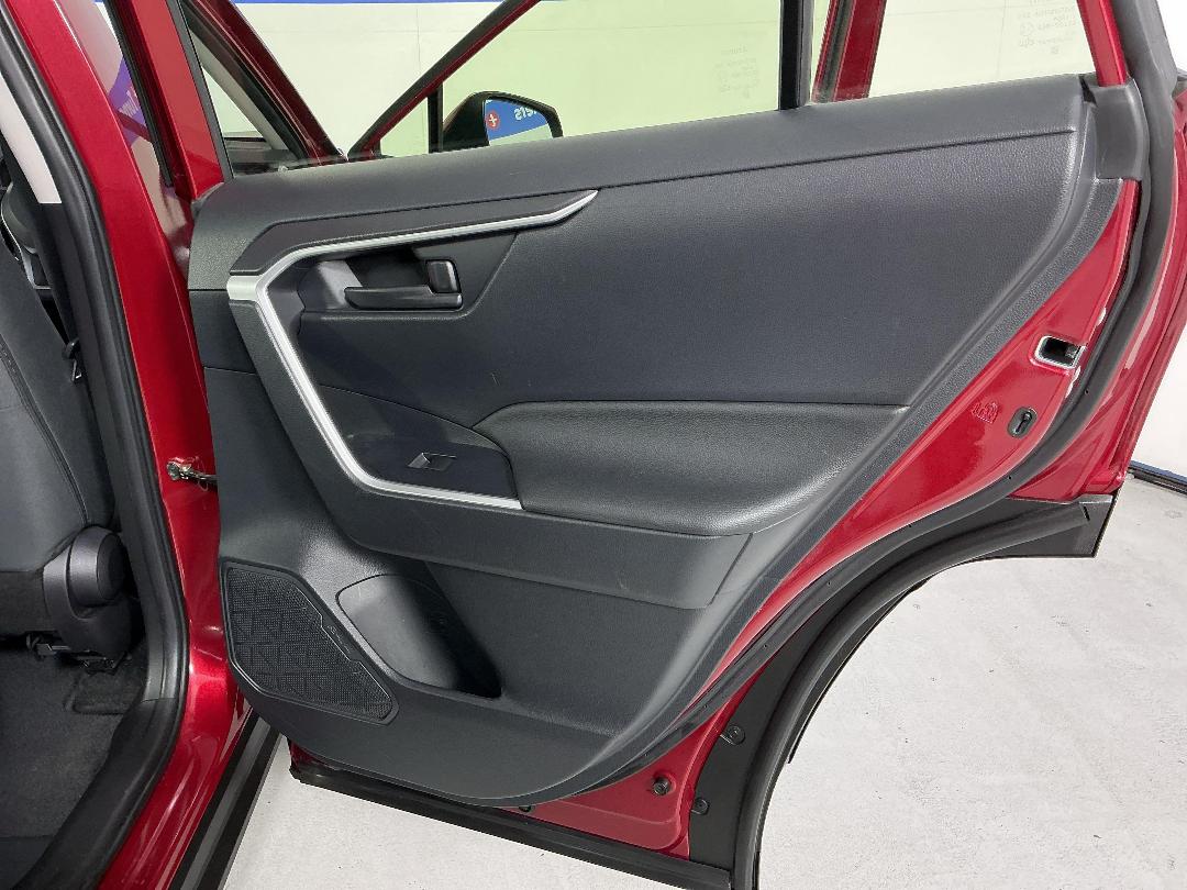 Photo '19' of Toyota Rav4 Photo '19' of Toyota Rav4