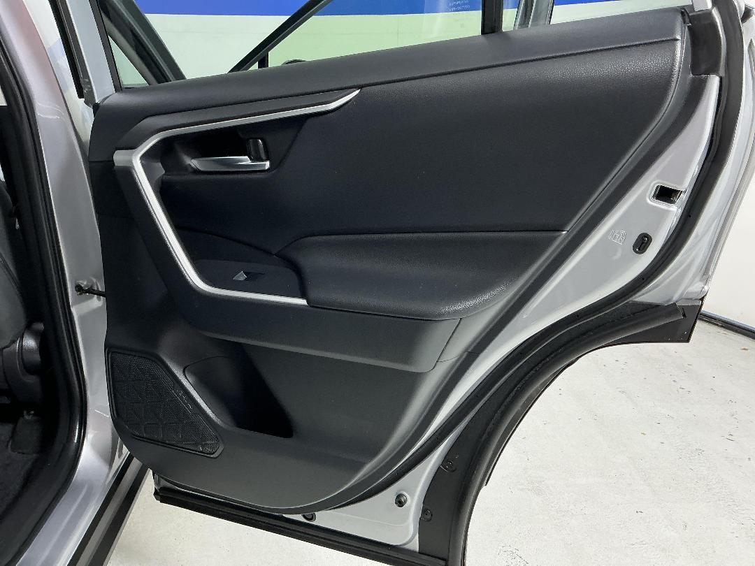 Photo '19' of Toyota Rav4 Photo '19' of Toyota Rav4