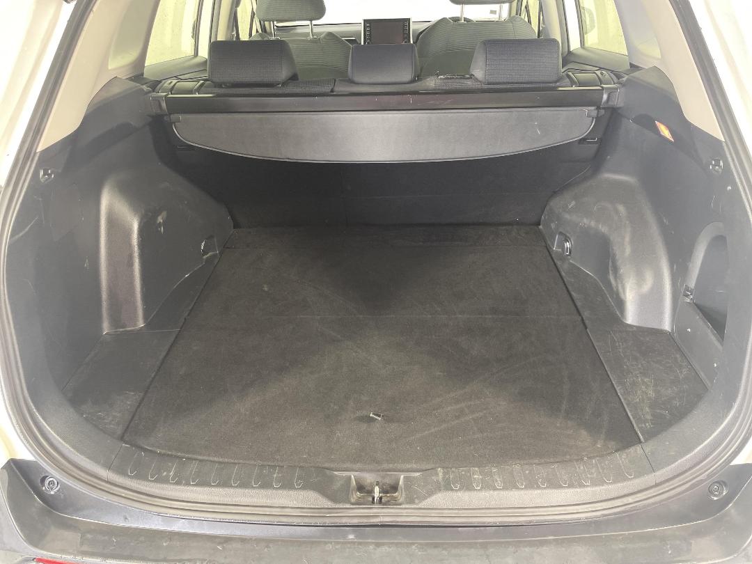 Photo '14' of Toyota Rav4