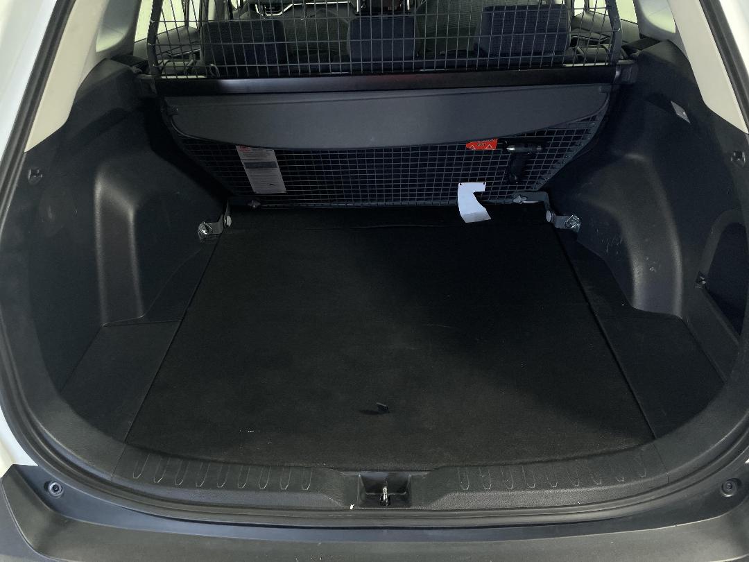 Photo '14' of Toyota Rav4