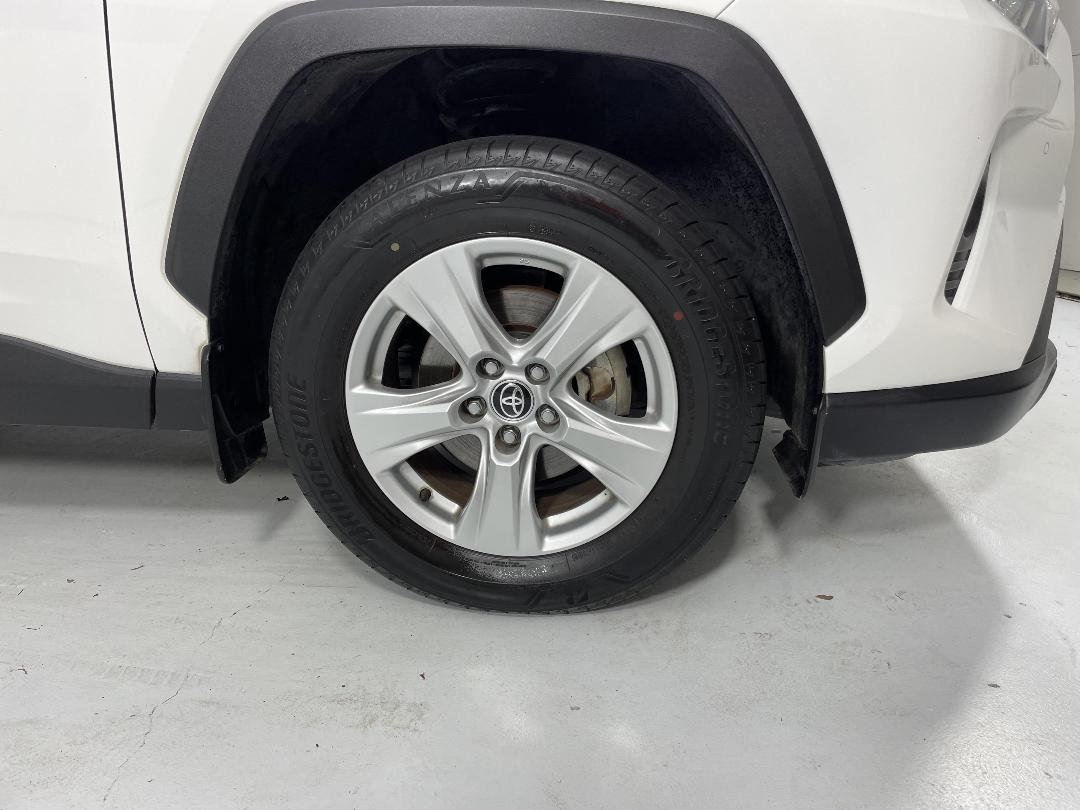 Photo '9' of Toyota Rav4