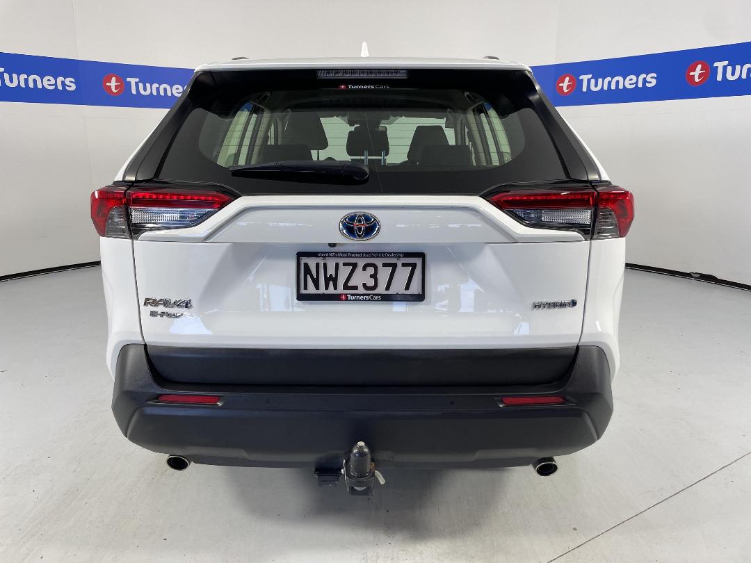 Photo '6' of Toyota Rav4