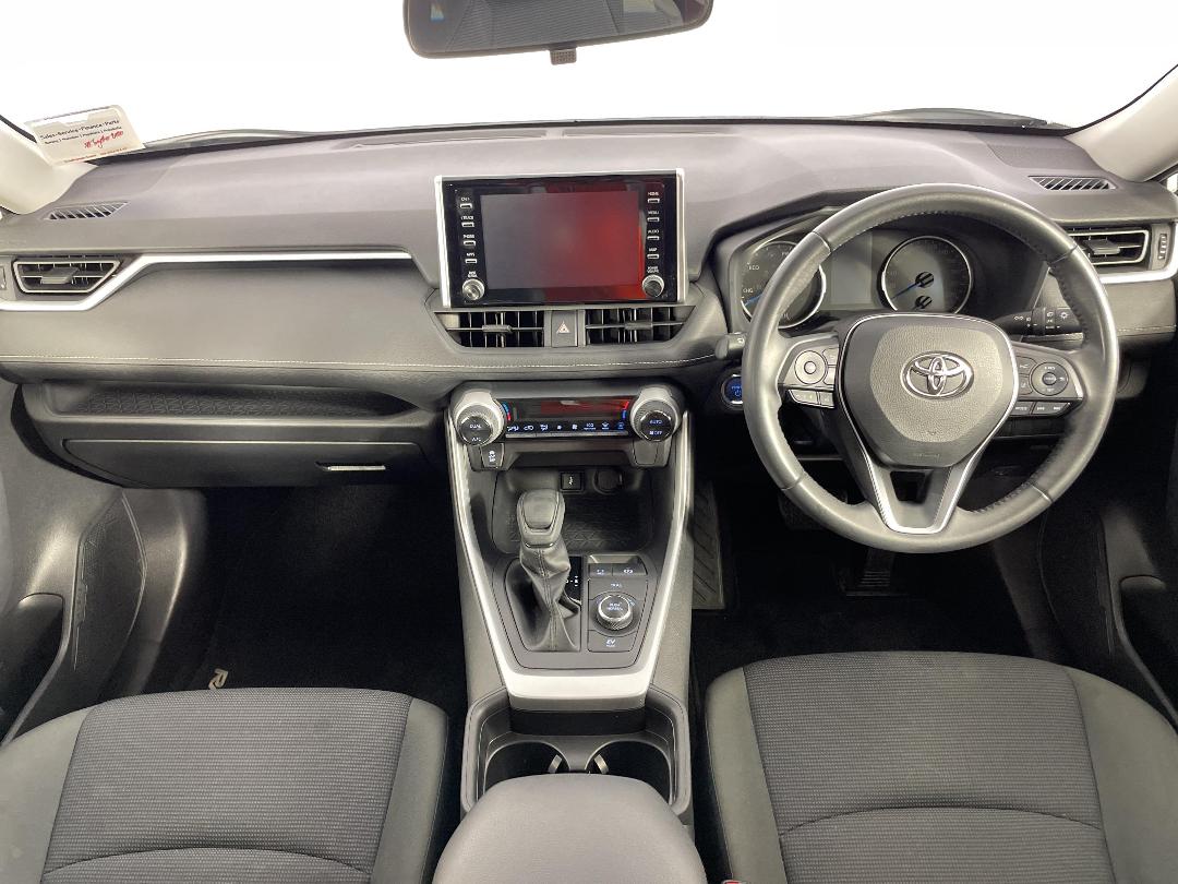 Photo '18' of Toyota Rav4