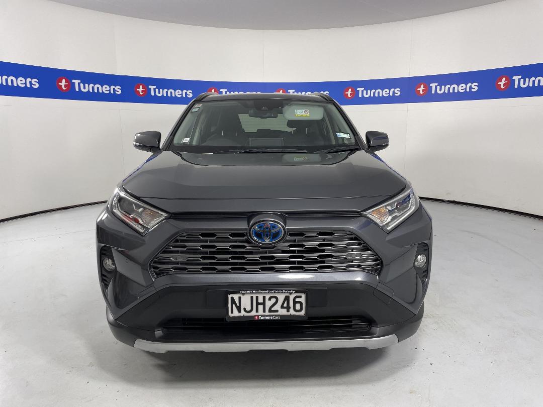 Photo '2' of Toyota Rav4