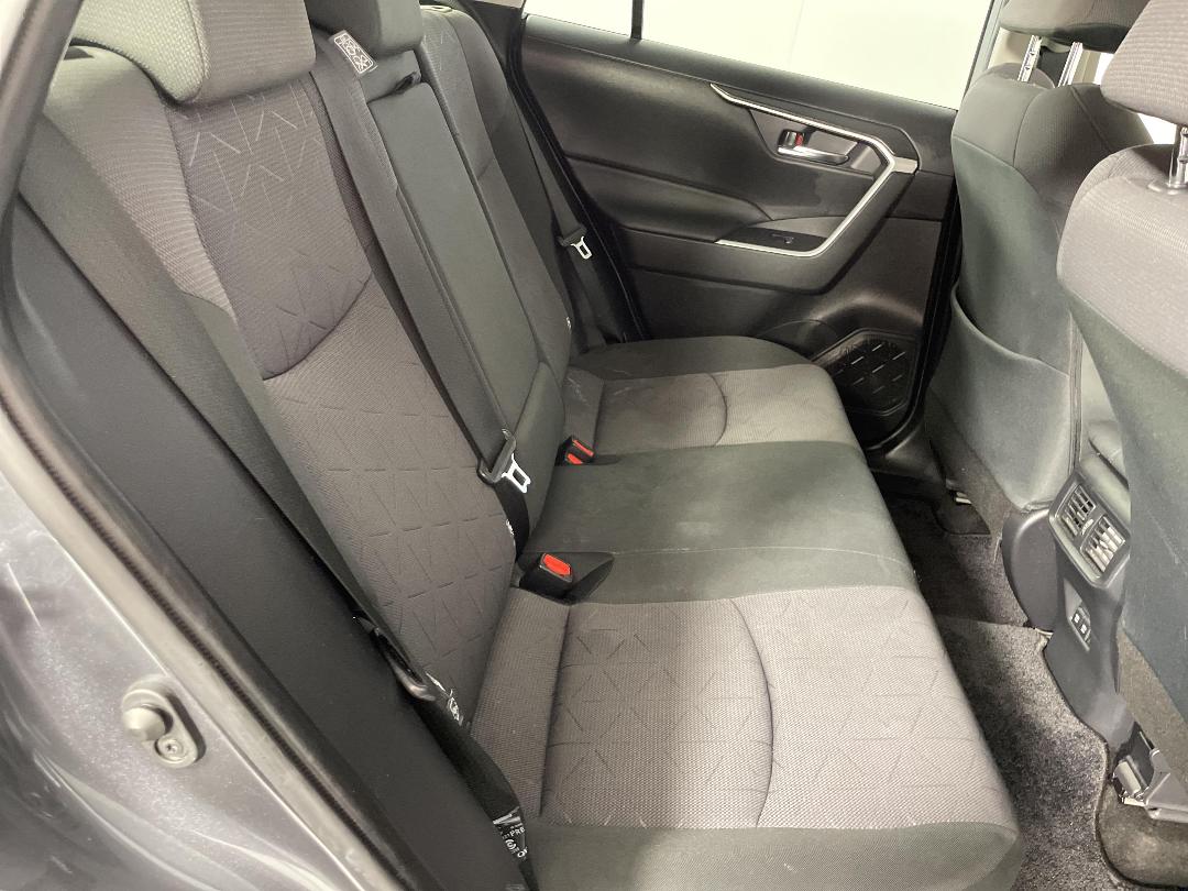 Photo '20' of Toyota Rav4