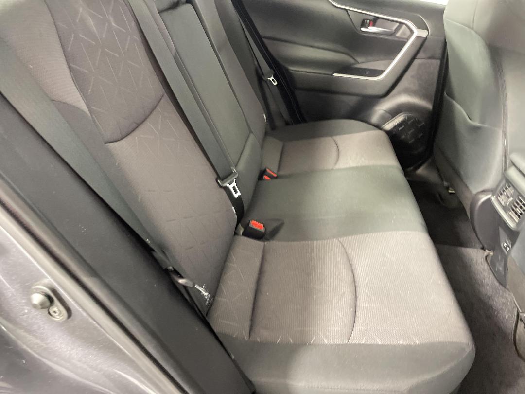 Photo '20' of Toyota Rav4