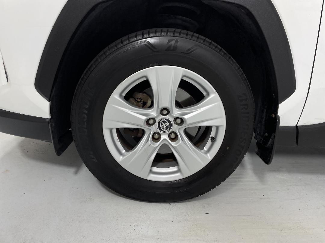 Photo '10' of Toyota Rav4 Photo '10' of Toyota Rav4