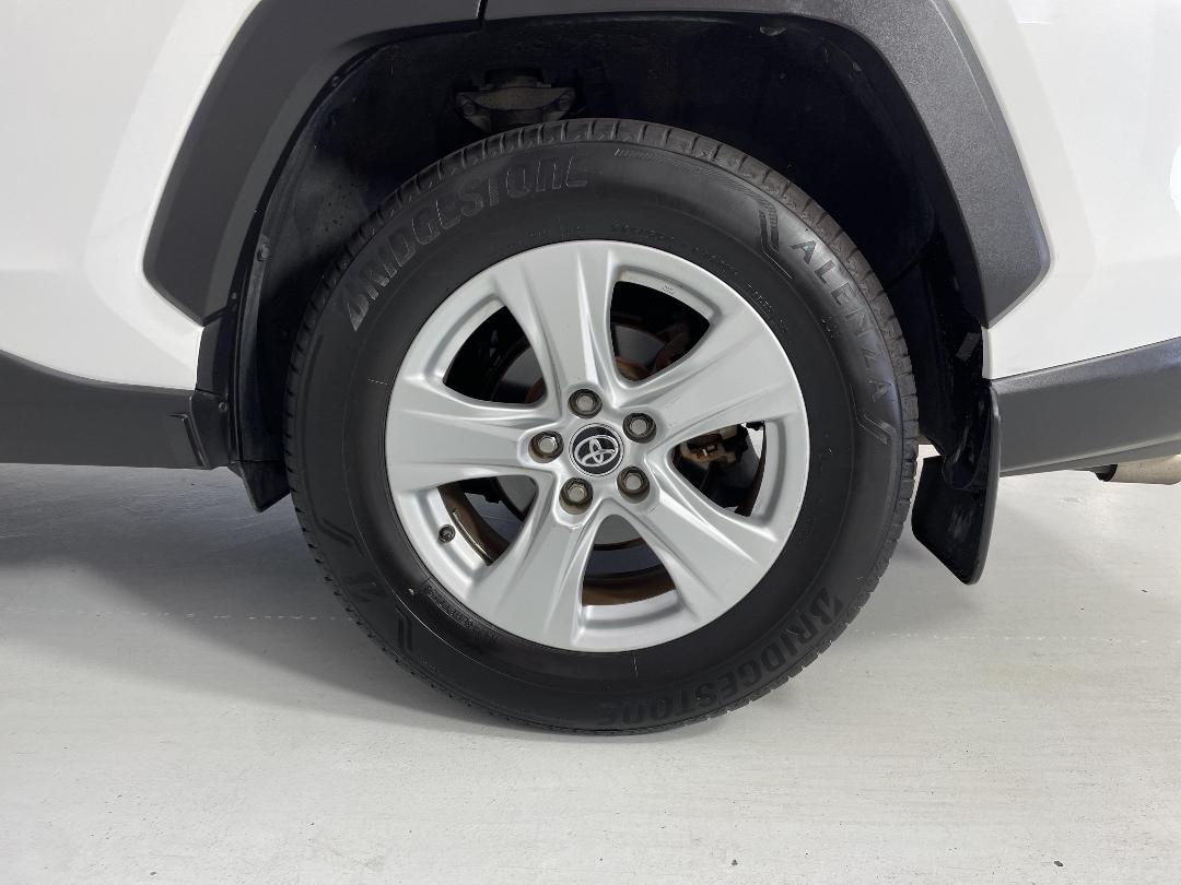 Photo '11' of Toyota Rav4 Photo '11' of Toyota Rav4